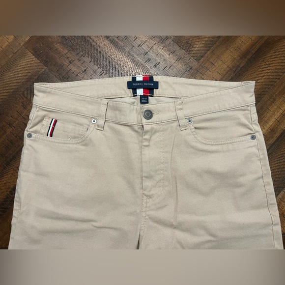 Men’s Tommy Hilfiger Khakis - Picture 1 of 4
